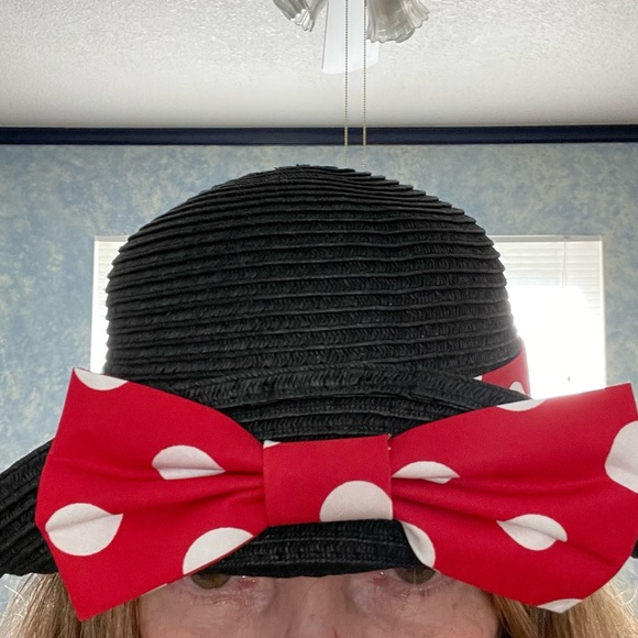 NWT - Disney Parks Minnie Mouse hat - Picture 11 of 12